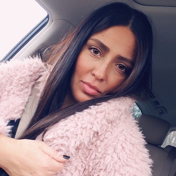 Meet your Posher, Bella - Picture 2 of 2